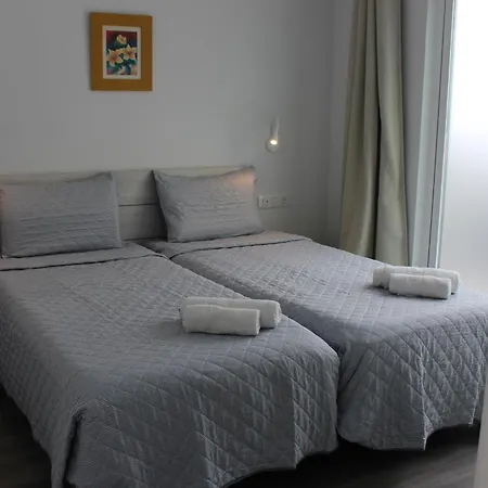 Vv Alcaravaneras Atico A Apartment
