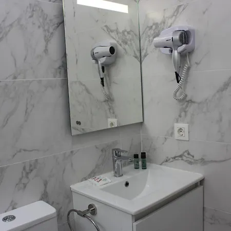 Vv Alcaravaneras Atico A